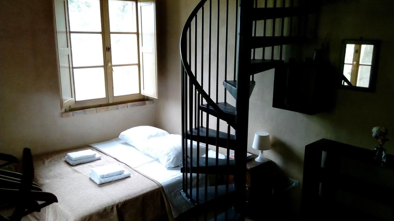Villa Marsi Sassocorvaro ภายนอก รูปภาพ